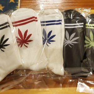 420 friendly socks